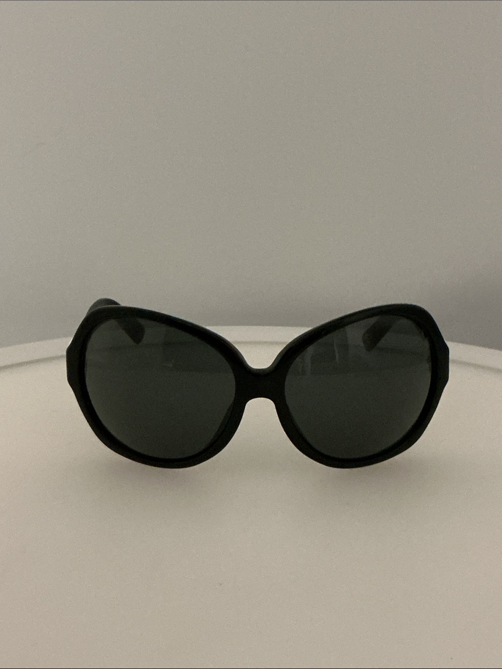 Authentic Chanel luxury designer signature black sunglasses with pearls - Picture 2 of 9